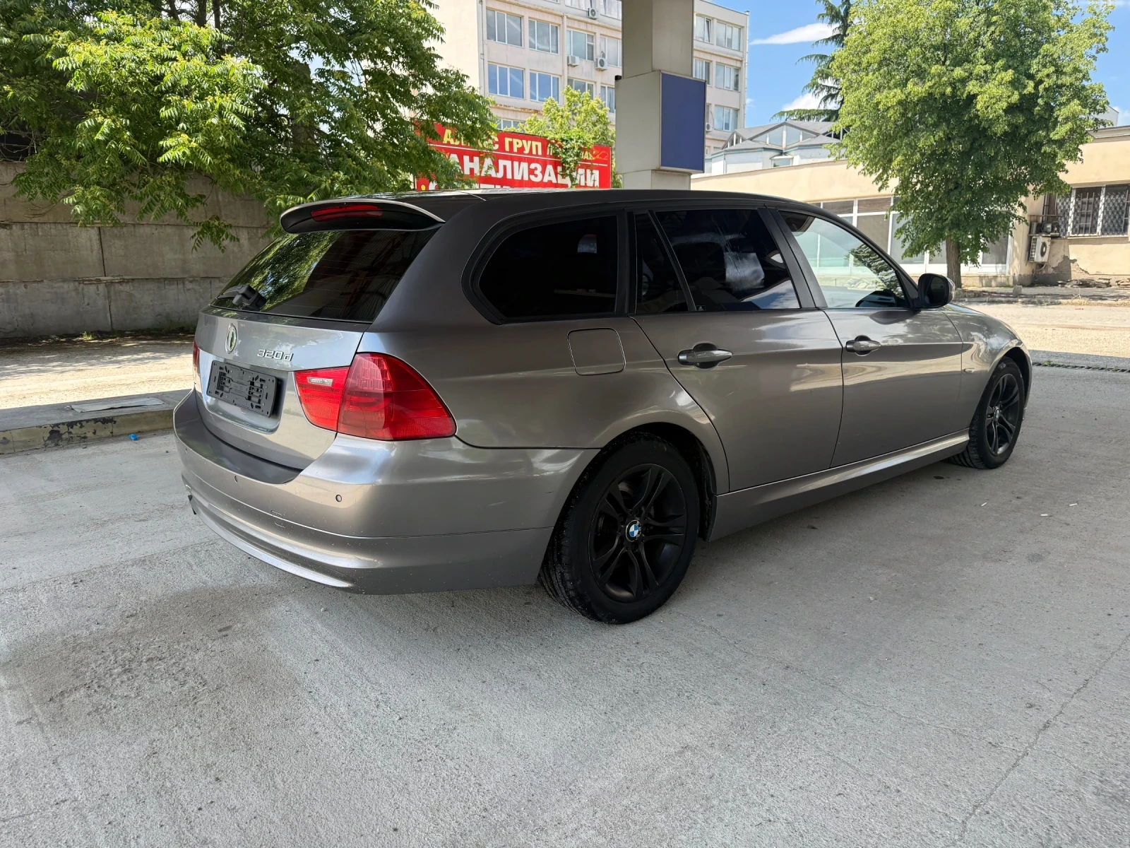 BMW 320 FACE* 177кс* Shadow Line, снимка 4 - Автомобили и джипове - 54895732