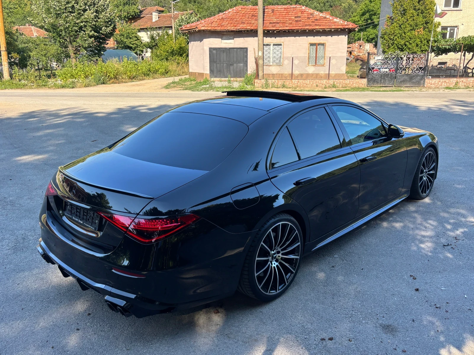 Mercedes-Benz S 400 AMG 4Matic, снимка 3 - Автомобили и джипове - 55516251