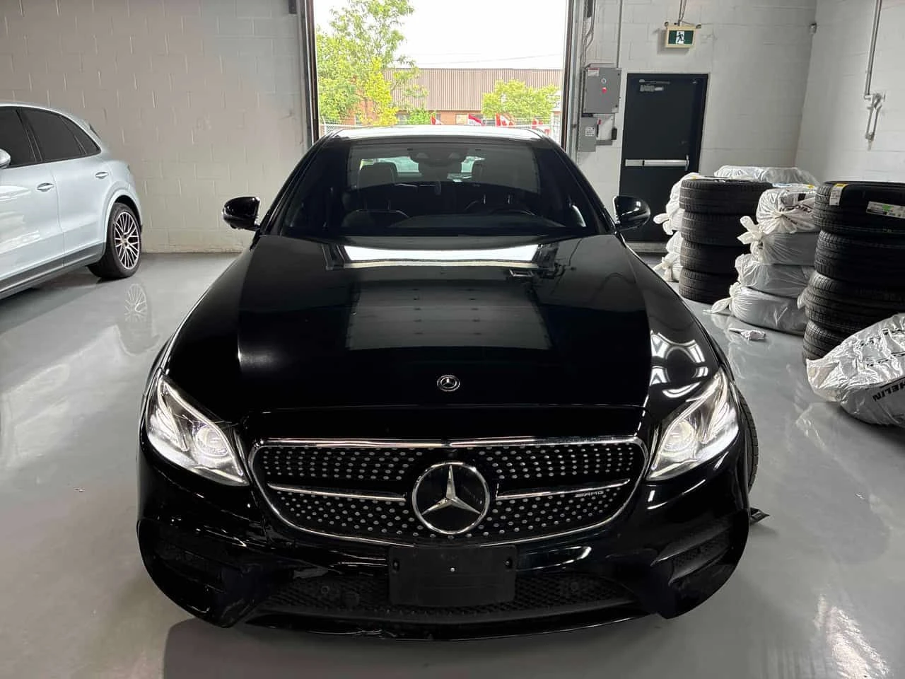 Mercedes-Benz E 43 AMG * ЛИЦЕНЗИРАН ДИЛЪР * CARFAX, снимка 6 - Автомобили и джипове - 55579268