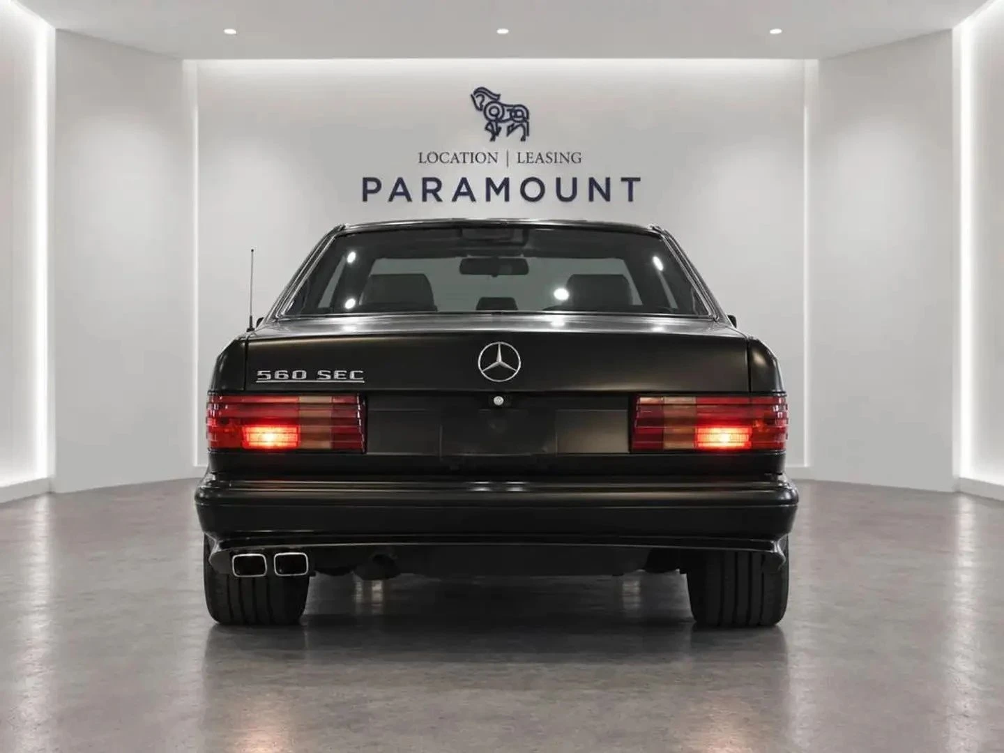 Mercedes-Benz 560, снимка 5 - Автомобили и джипове - 56685968