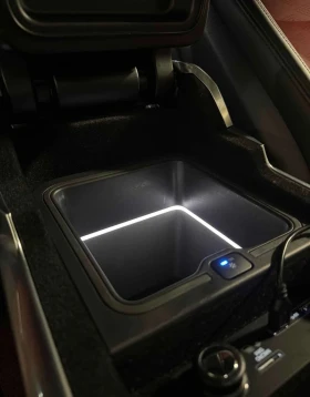 Land Rover Range Rover Sport * SVR RARE SPEC * CARFAX * MERIDIAN * 360, снимка 11