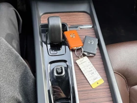 Volvo XC60 * Plus Dark Theme * CARFAX * БЕЗ ПЪРВОНАЧАЛНА ВНОС - 23400 € / 45766.42 лв. - 82533847 11