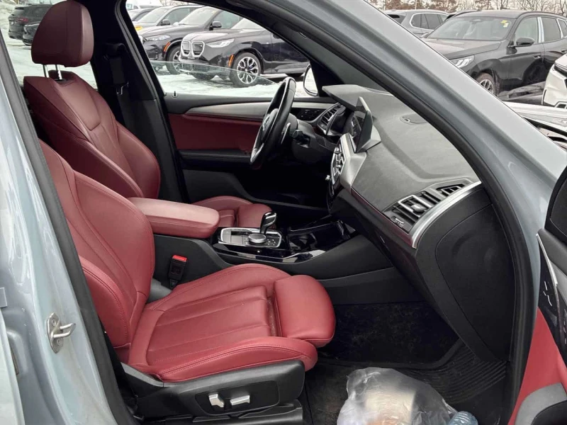 BMW X3 xDrive30i M Sport | PANO | KEYLESS | CARFAX, снимка 9 - Автомобили и джипове - 53599202