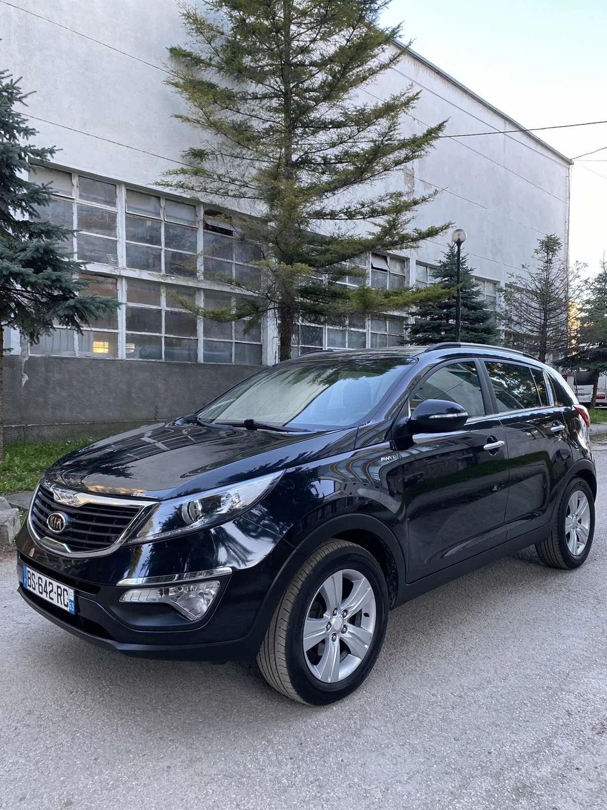 Kia Sportage 2.0CRDI* 4WD* LED - изображение 3