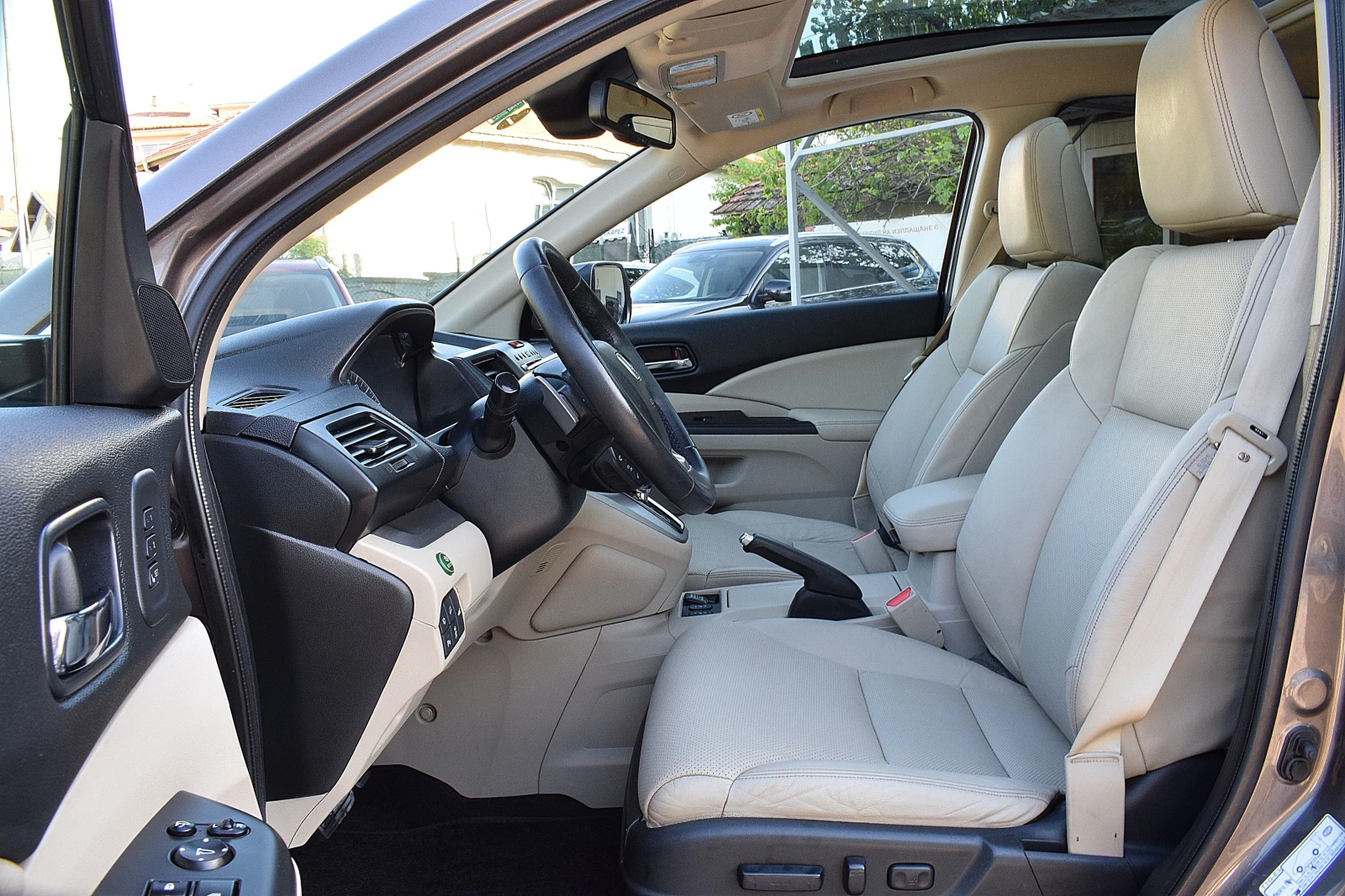 Honda Cr-v 2.2ШВЕЙЦАРИЯ-КОЖА/ПАНОРАМА/КСЕНОН/БЛУТУТ/ЛЕД/МЕМОР - изображение 7