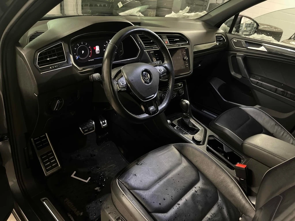 VW Tiguan Highline  CARFAX | Mobile.bg   5