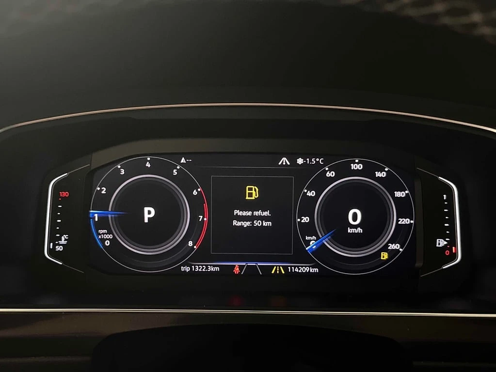 VW Tiguan Highline  CARFAX | Mobile.bg   8