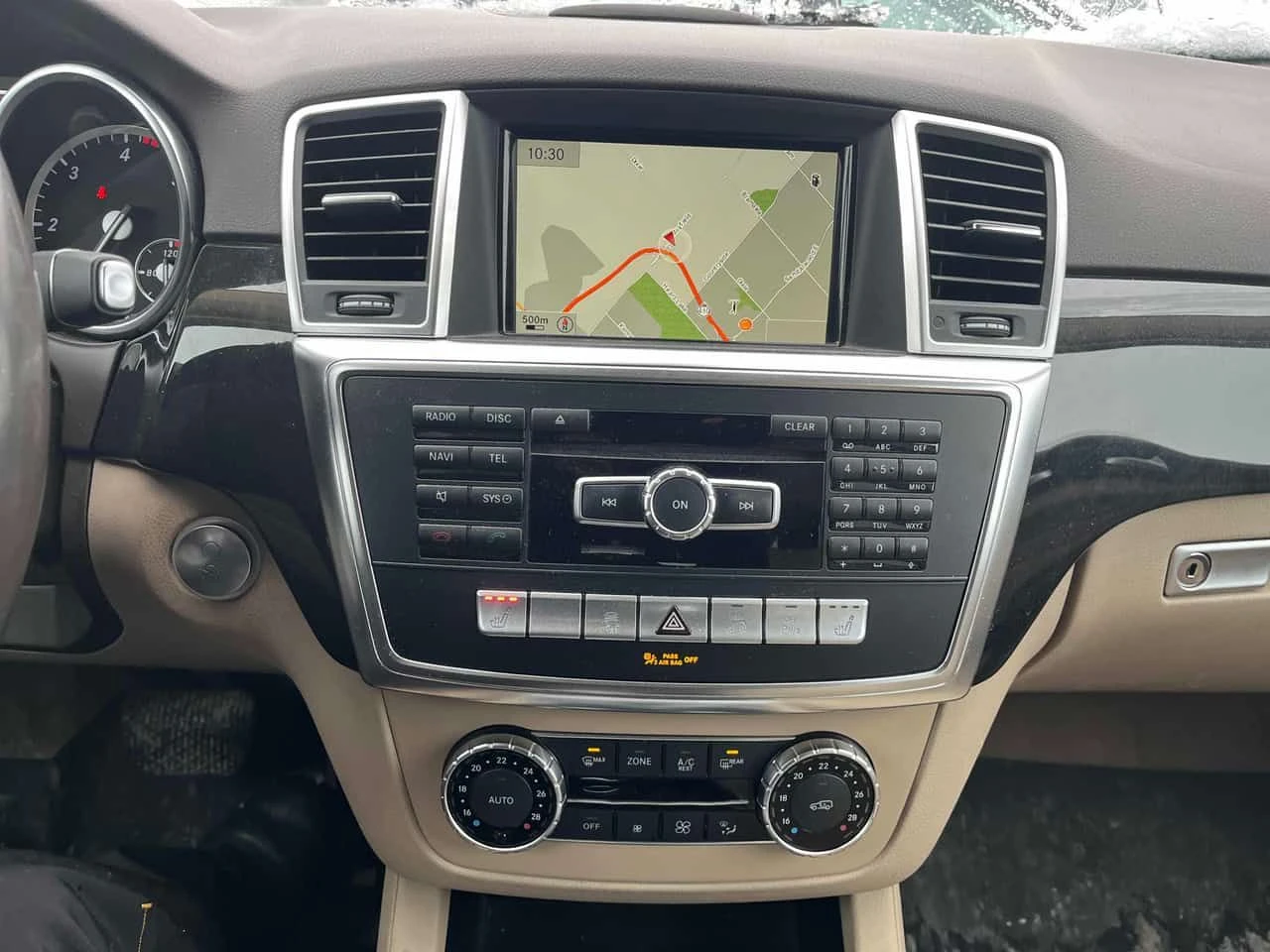 Mercedes-Benz ML 350 * BlueTEC * CARFAX *  - изображение 9