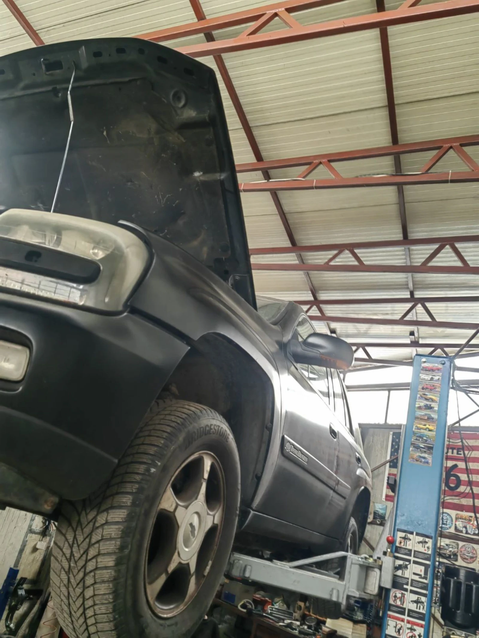 Chevrolet Trailblazer 4.2 - изображение 2