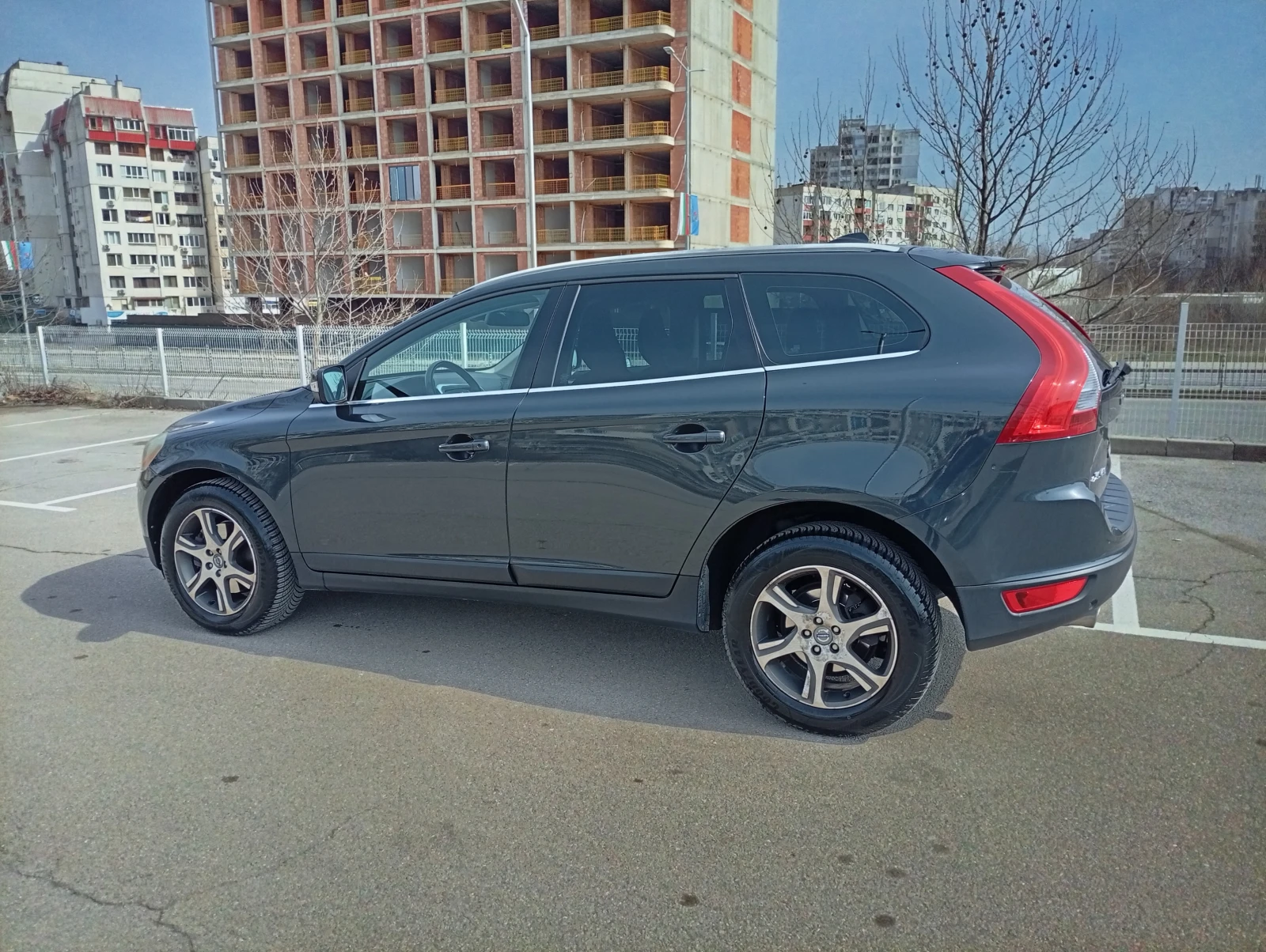 Volvo XC60 2013 Summum, снимка 3 - Автомобили и джипове - 53755728