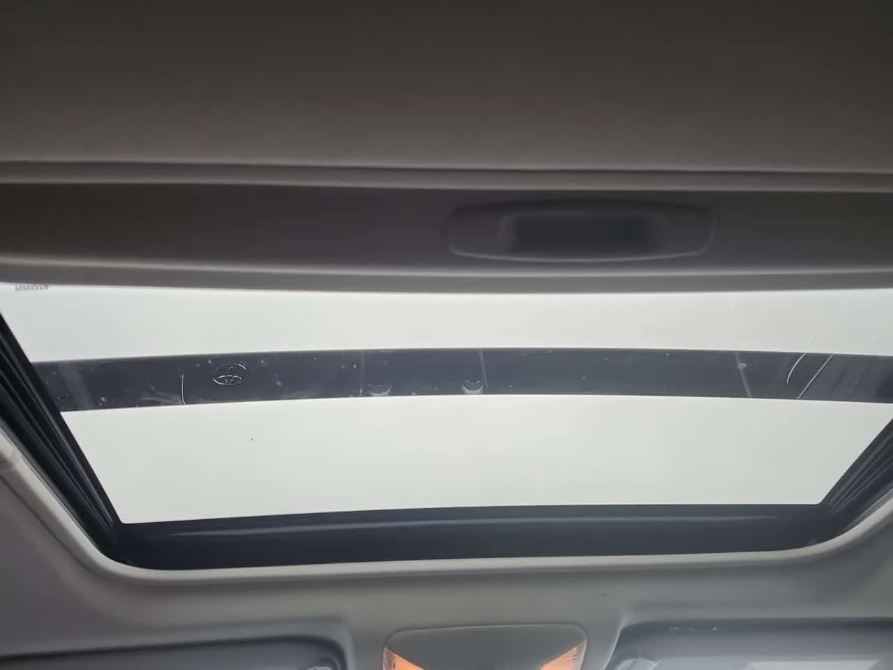 Toyota Rav4 * XLE * CARFAX * ЦЕНА ДО БГ, снимка 10 - Автомобили и джипове - 54251824