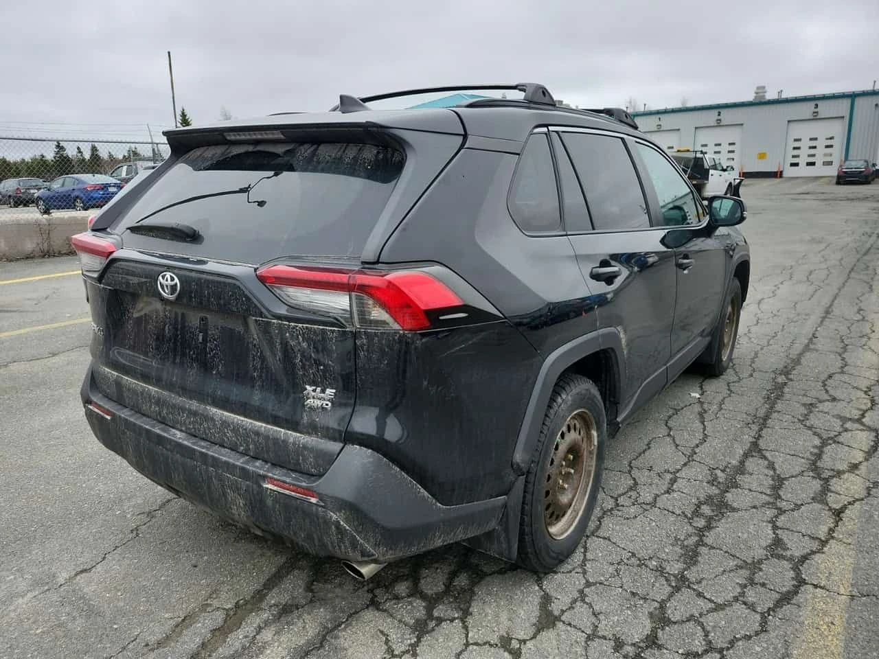 Toyota Rav4 * XLE * CARFAX * ЦЕНА ДО БГ, снимка 3 - Автомобили и джипове - 54251824