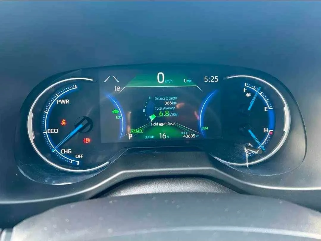 Toyota Rav4 * Hybrid XLE * CARFAX * ЦЕНА ДО БГ, снимка 5 - Автомобили и джипове - 54523703