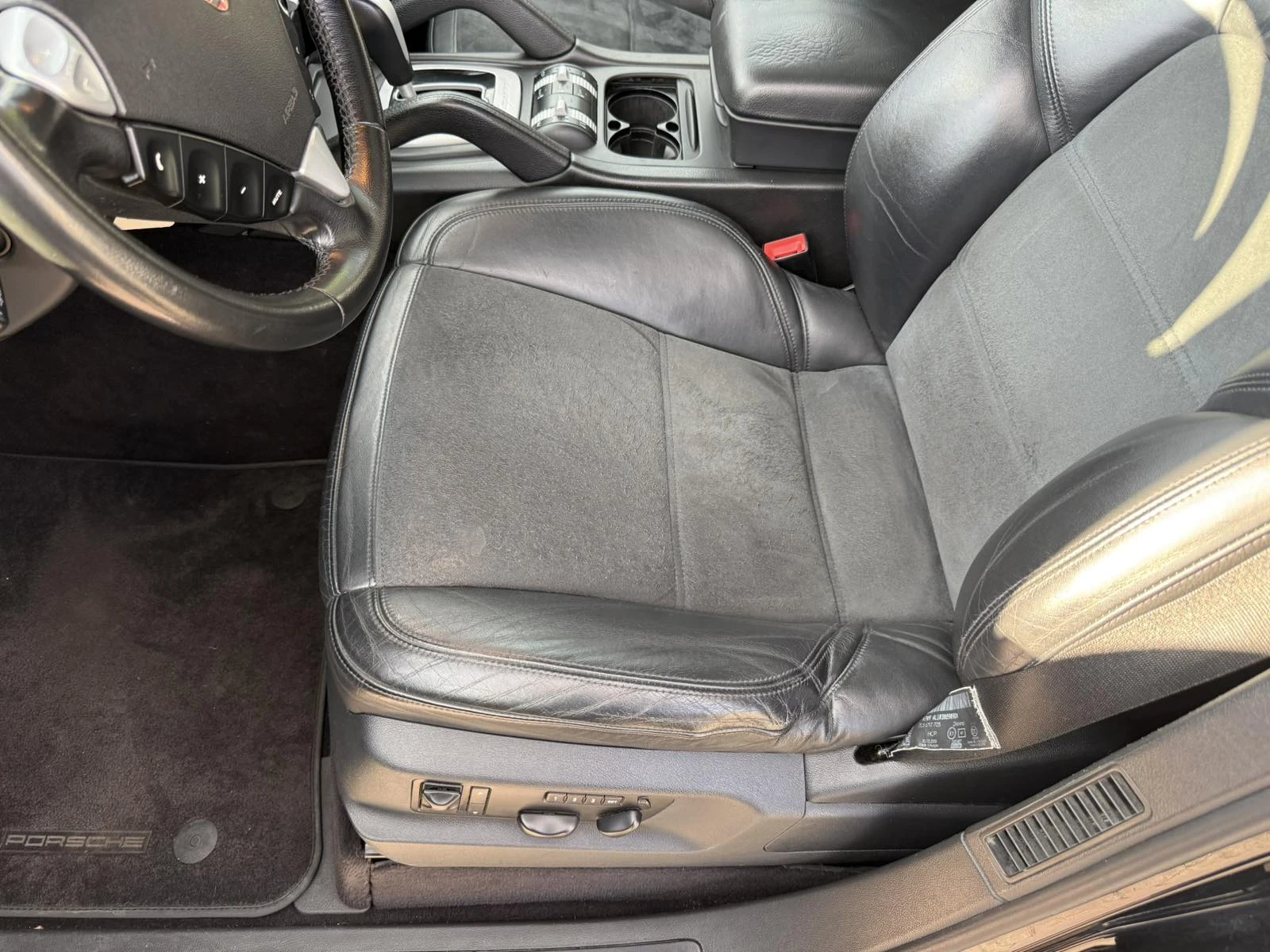 Porsche Cayenne GTS, снимка 14 - Автомобили и джипове - 54921710