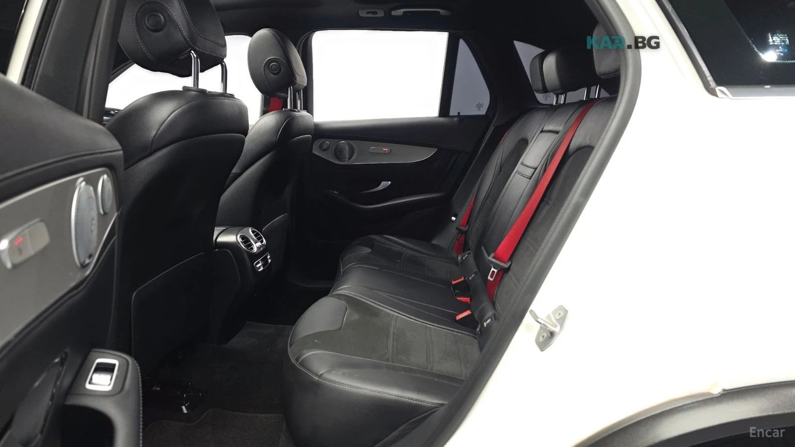 Mercedes-Benz GLC 63 AMG 4MATIC* HUD* ПАНО* ОБДУХВ* 360, снимка 11 - Автомобили и джипове - 55064586