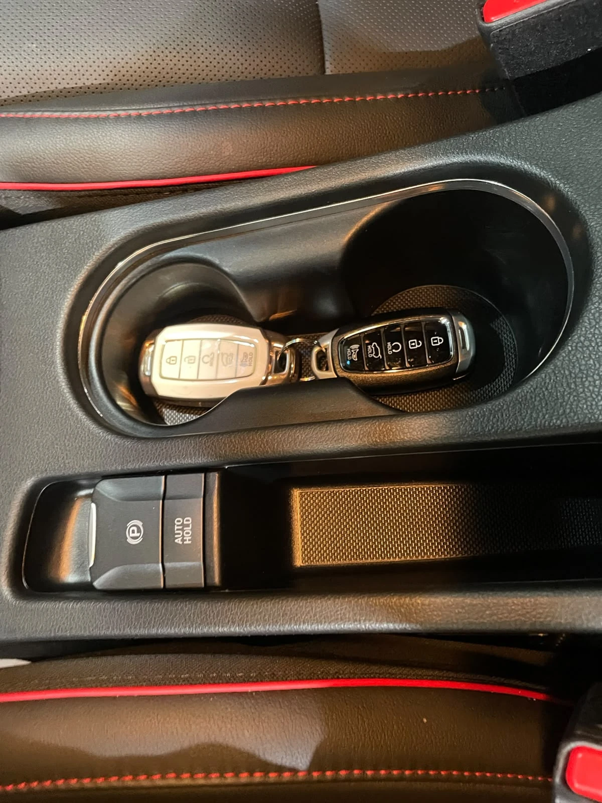 Hyundai Kona 1.6 Turbo ! 2WD ! N Line !, снимка 17 - Автомобили и джипове - 55314607
