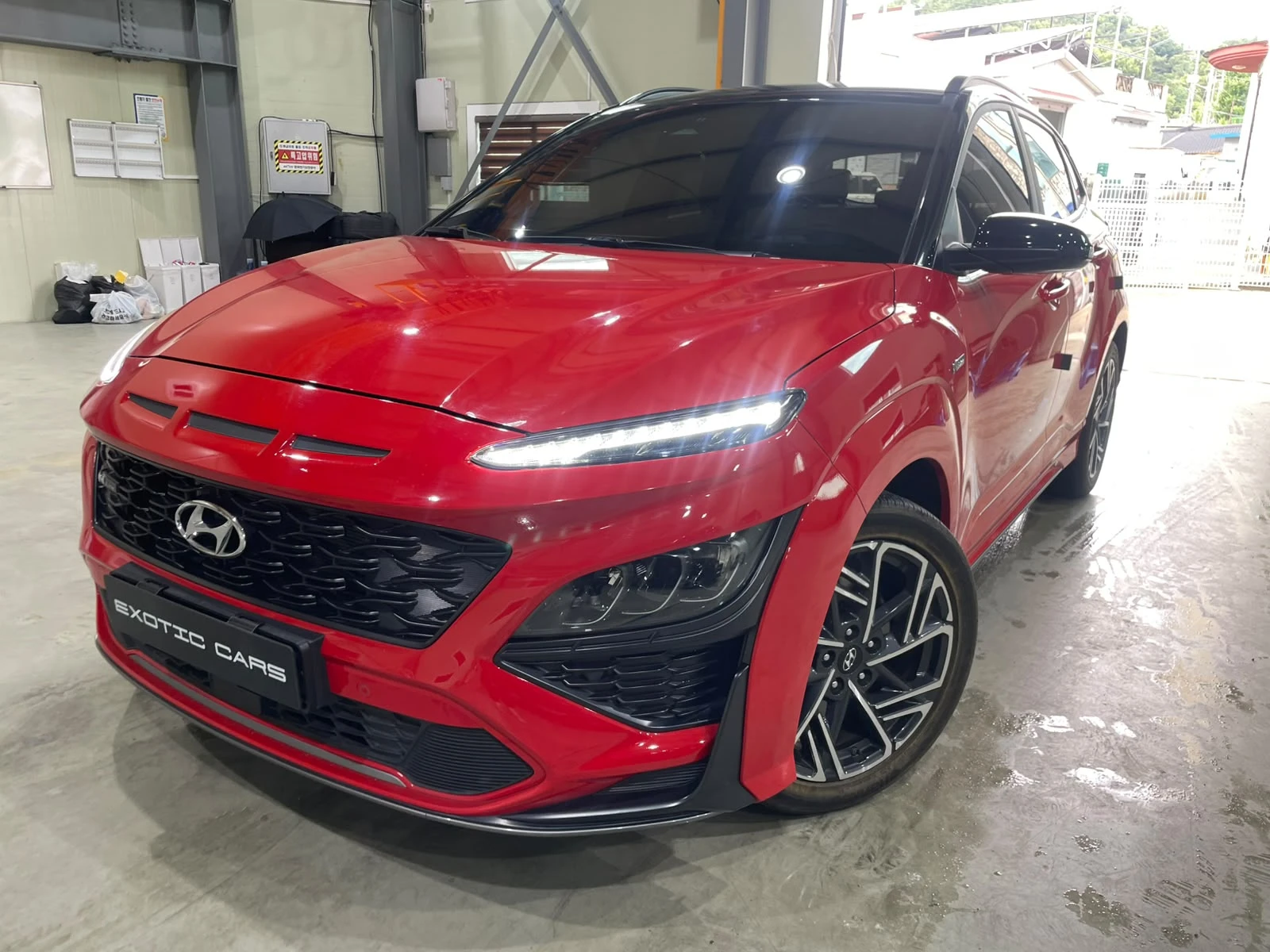 Hyundai Kona 1.6 Turbo ! 2WD ! N Line !, снимка 3 - Автомобили и джипове - 55314607