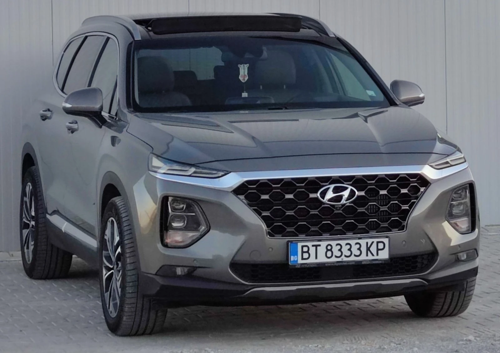 Hyundai Santa fe 2.2 CRDI* ПЪРВИ СОБСТВЕНИК* ПЪЛНА СЕРВИЗНА ИСТОРИЯ, снимка 2 - Автомобили и джипове - 55695977