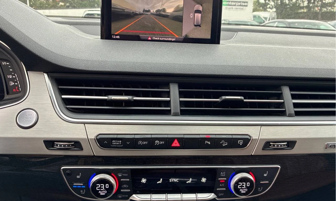 Audi Q7 TECHNIK S-LINE| НА ВЪЗДУХ| DIS| BOSE| 360| ОБДУХ| , снимка 13 - Автомобили и джипове - 56105812