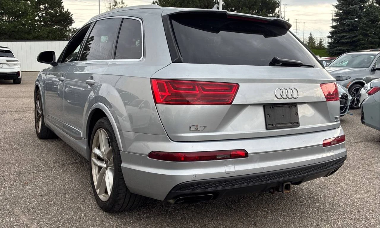 Audi Q7 TECHNIK S-LINE| НА ВЪЗДУХ| DIS| BOSE| 360| ОБДУХ| , снимка 6 - Автомобили и джипове - 56105812