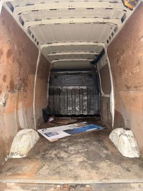 Iveco 35c17, снимка 8