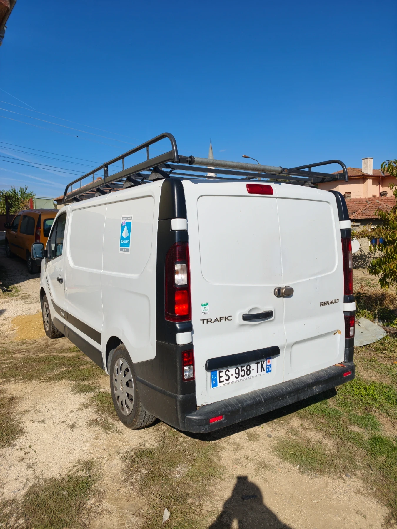 Renault Trafic, снимка 4 - Бусове и автобуси - 56334916