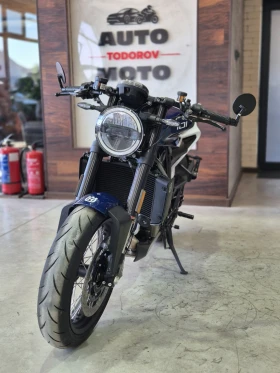 Husqvarna Vitpilen 701 8000км!!! Нов внос от ШВЕЙЦАРИЯ!, снимка 2