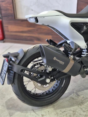 Husqvarna Vitpilen 701 8000км!!! Нов внос от ШВЕЙЦАРИЯ!, снимка 13