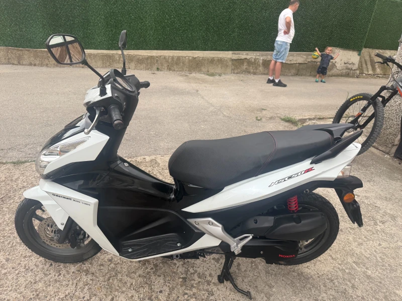 Honda Vision 50 R, снимка 4 - Мотоциклети и мототехника - 53090718