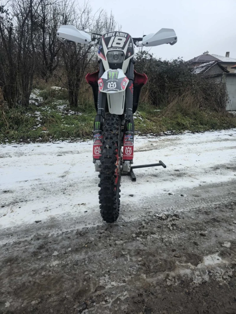 Husqvarna TE, снимка 8 - Мотоциклети и мототехника - 53209218