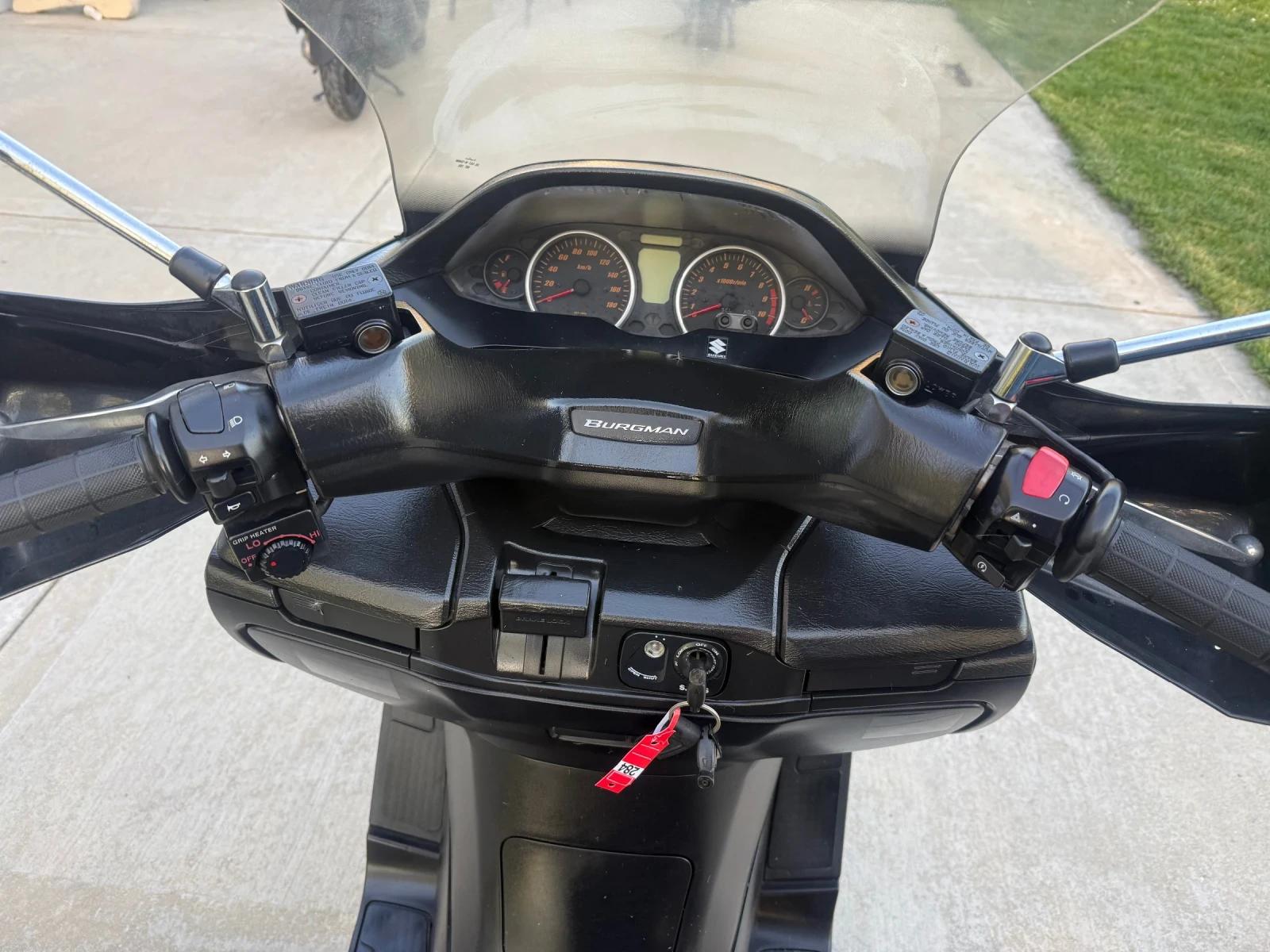 Suzuki Burgman Limited 400i, снимка 11 - Мотоциклети и мототехника - 54337411