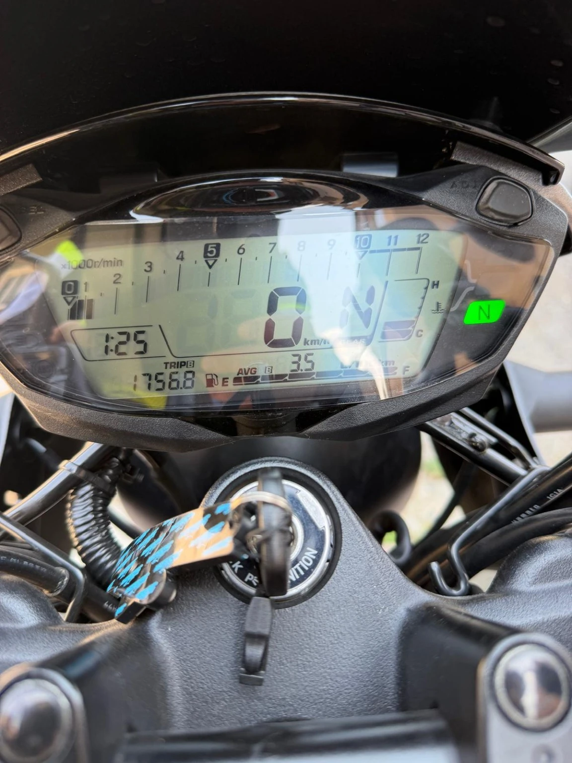 Suzuki SV 650X ABS, 1750 км, снимка 9 - Мотоциклети и мототехника - 55523009