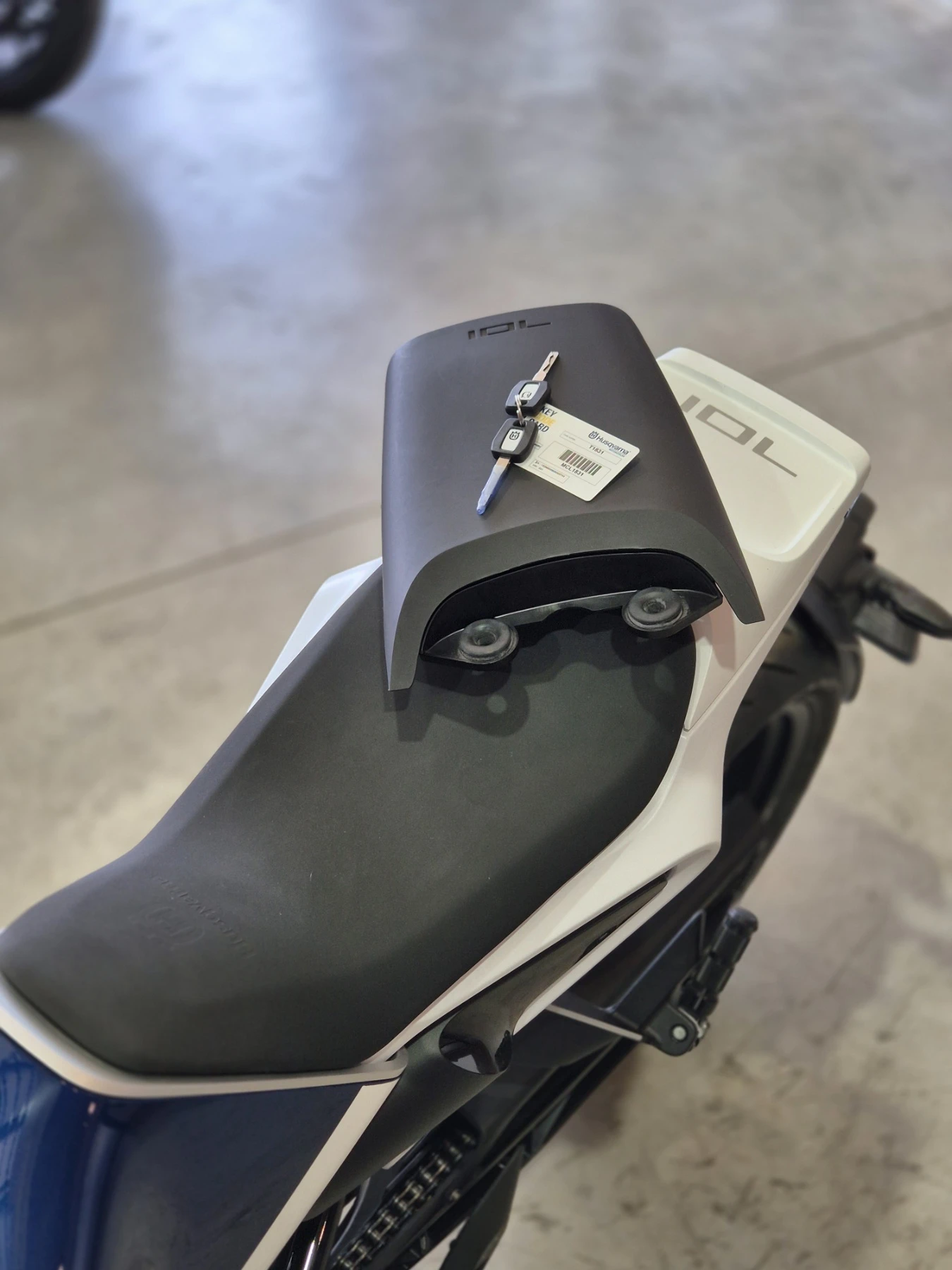 Husqvarna Vitpilen 701 8000км!!! Нов внос от ШВЕЙЦАРИЯ!, снимка 16 - Мотоциклети и мототехника - 55735258