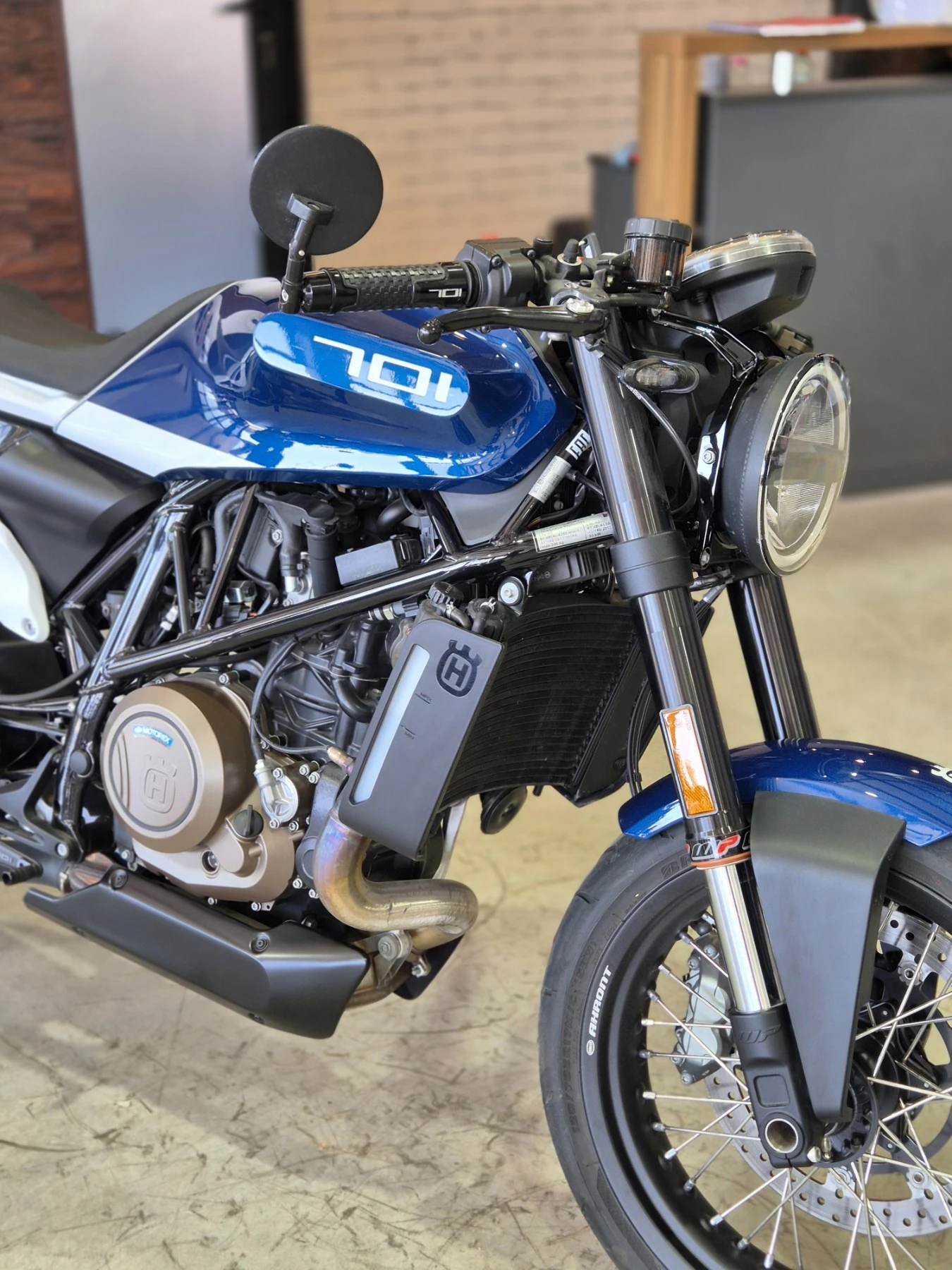 Husqvarna Vitpilen 701 8000км!!! Нов внос от ШВЕЙЦАРИЯ!, снимка 9 - Мотоциклети и мототехника - 55735258