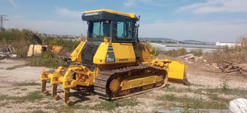 Булдозер Komatsu D51EX-24, снимка 1 - Индустриална техника - 47355899