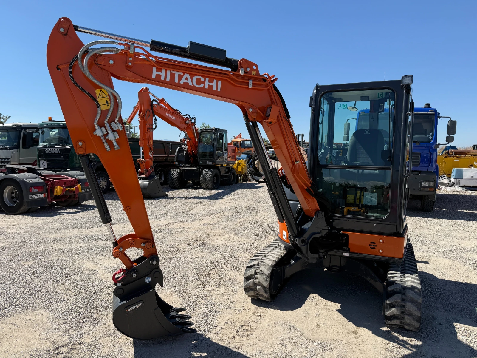 Багер Hitachi ZX 38U-6 - ФАБРИЧНО НОВ, снимка 15 - Индустриална техника - 55803491