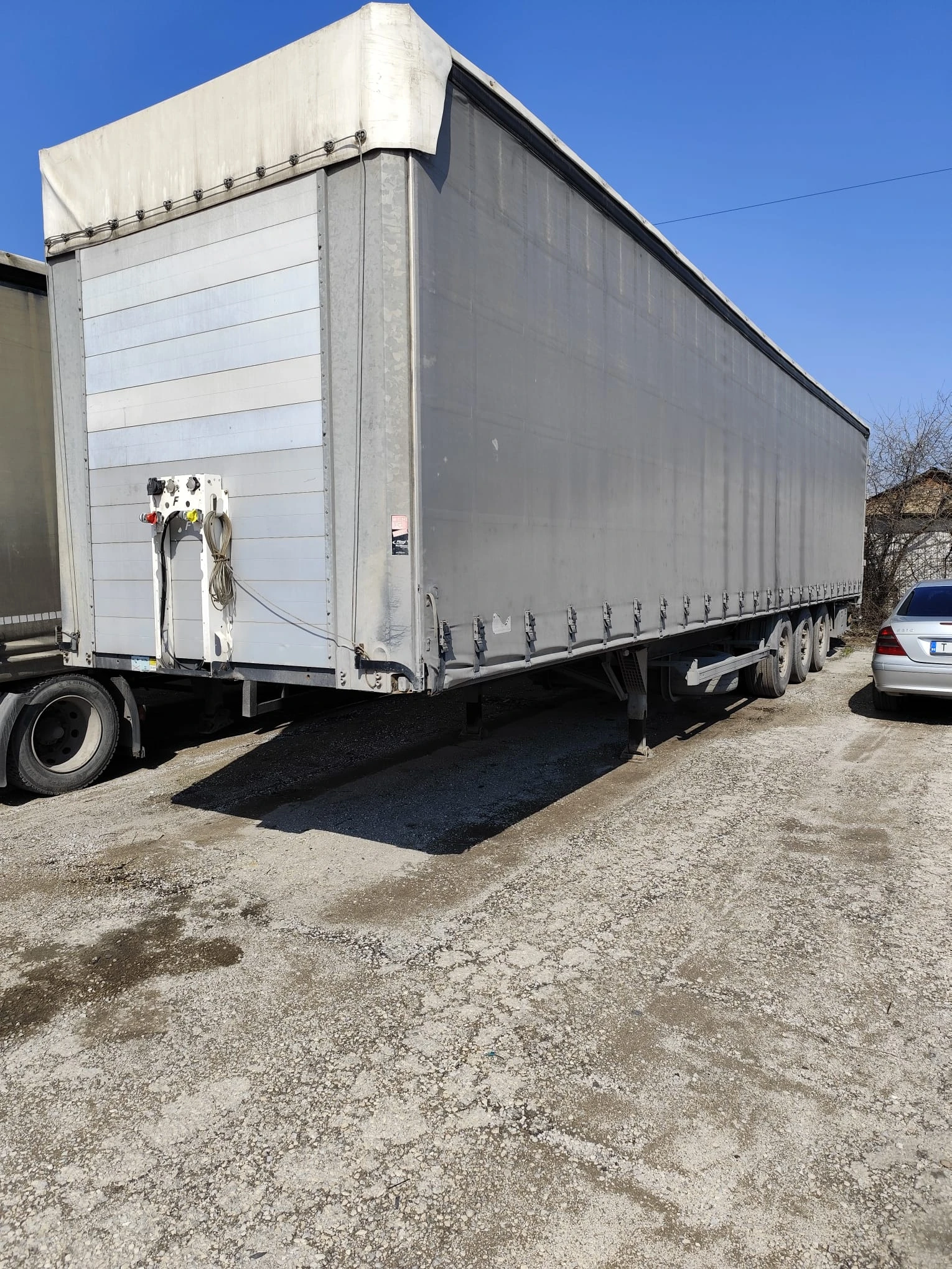 За камион Други, снимка 2 - Ремаркета - 54066665