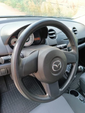 Mazda 2 1.3i, снимка 12