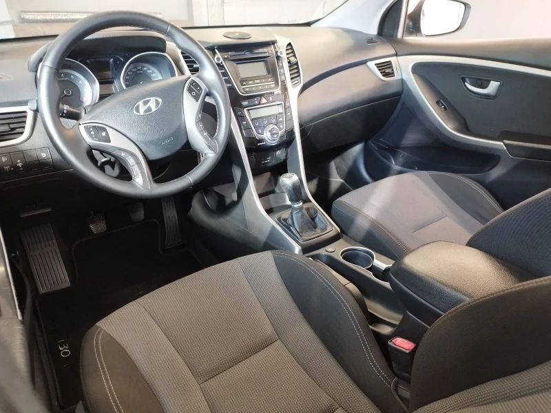 Hyundai I30 1.4 бензин+ ГАЗ - ПРОДАДЕН, снимка 9 - Автомобили и джипове - 47498573