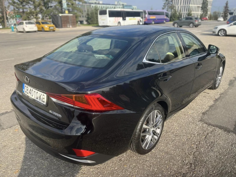 Lexus IS 300, снимка 11 - Автомобили и джипове - 47778647