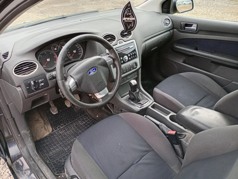 Ford Focus II Hatchback 1.6 TDCi, снимка 9 - Автомобили и джипове - 48883786