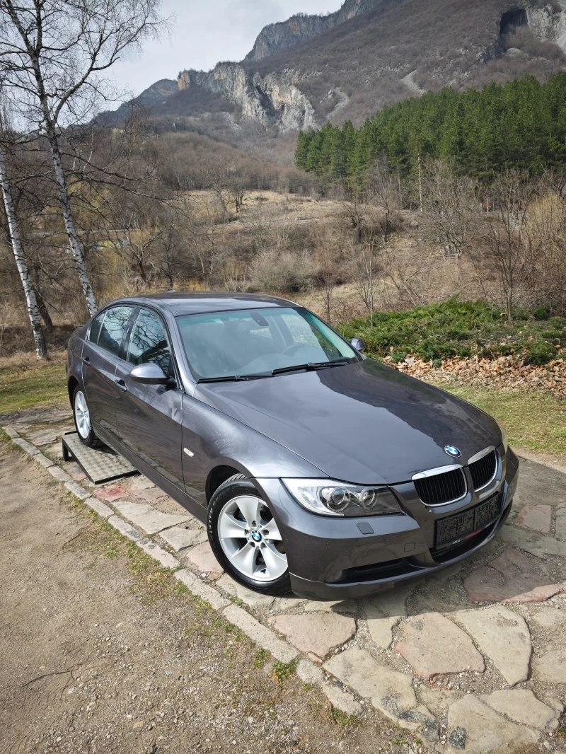 BMW 320 2.0TDI НАВИГАЦИЯ, снимка 1 - Автомобили и джипове - 49573384