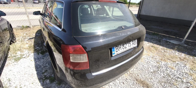 Audi A4, снимка 7 - Автомобили и джипове - 52712335