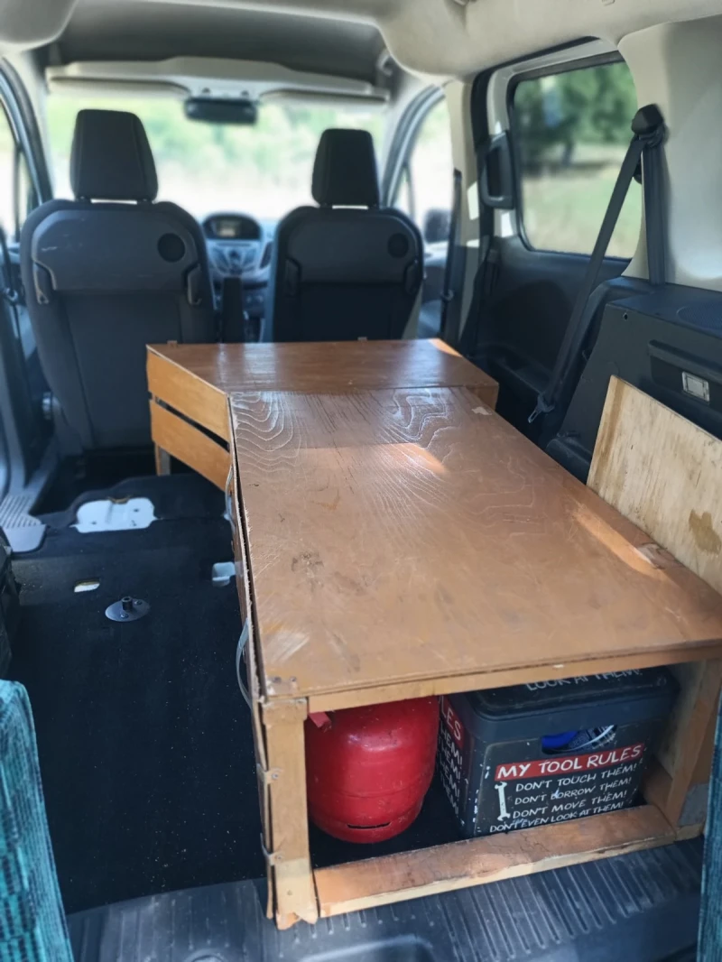 Ford Courier Tourneo Courier 1.5 Tdci Euro 6B, снимка 16 - Автомобили и джипове - 52638164