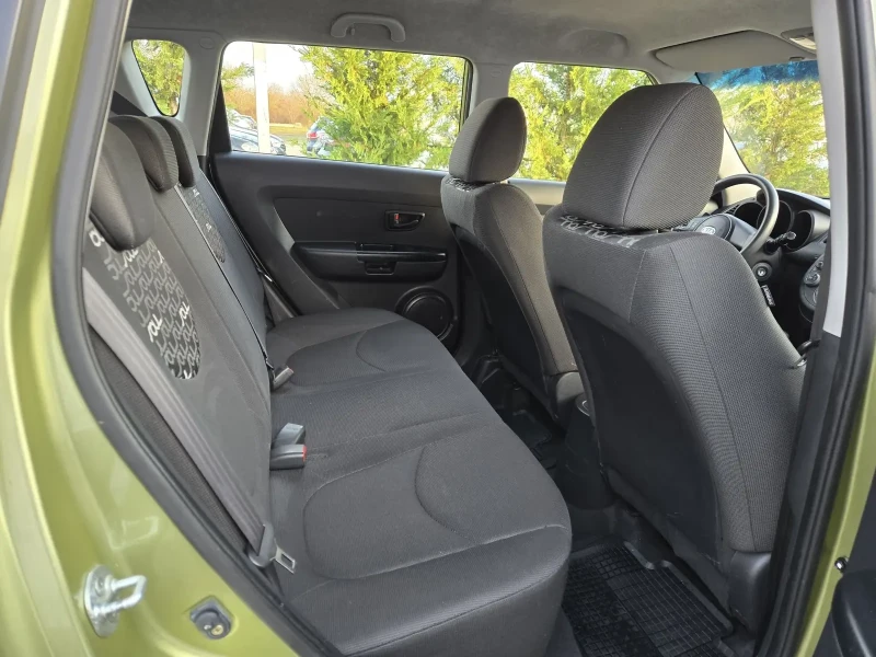 Kia Soul 1.6i-105кс= КЛИМАТИК= 175.000км, снимка 14 - Автомобили и джипове - 52726521