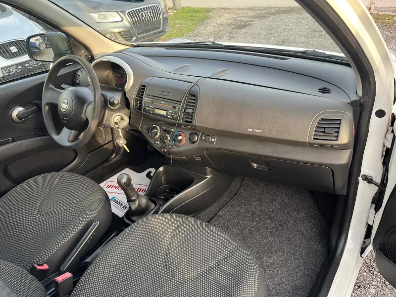 Nissan Micra 1.4i* КЛИМАТИК* ПЕРФЕКТНА* , снимка 11 - Автомобили и джипове - 53132454