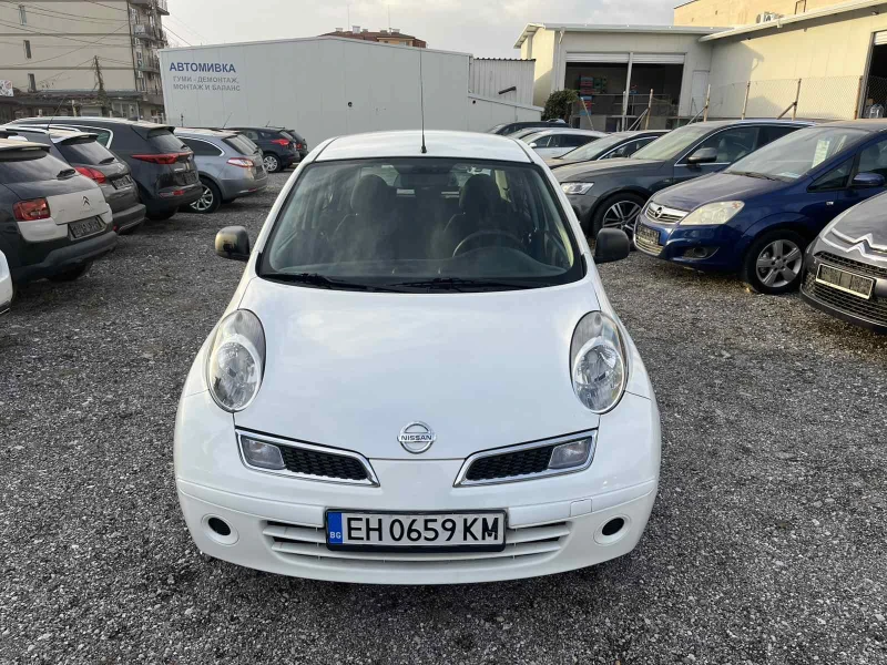 Nissan Micra 1.4i* КЛИМАТИК* ПЕРФЕКТНА* , снимка 3 - Автомобили и джипове - 53132454