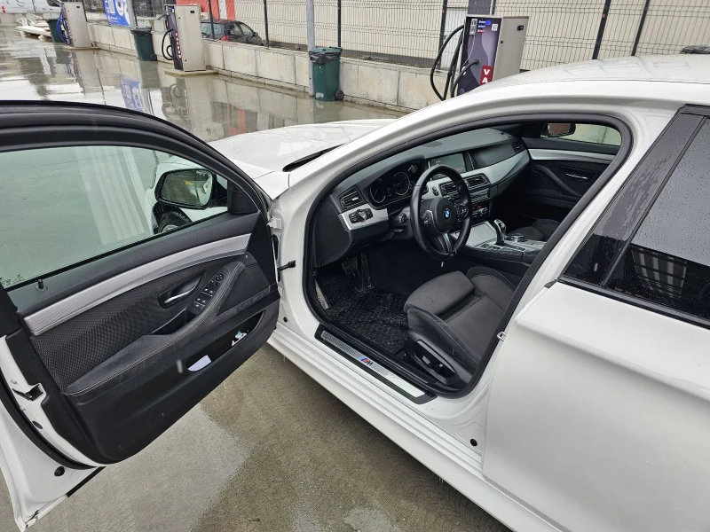 BMW 525 XD M Pack, снимка 10 - Автомобили и джипове - 53263541