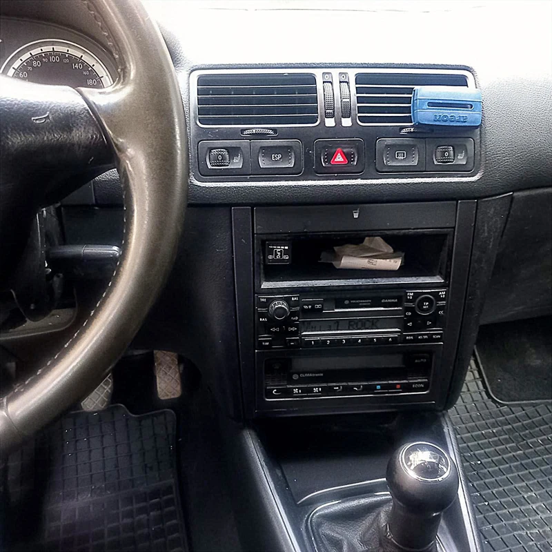 VW Bora, снимка 8 - Автомобили и джипове - 53274082