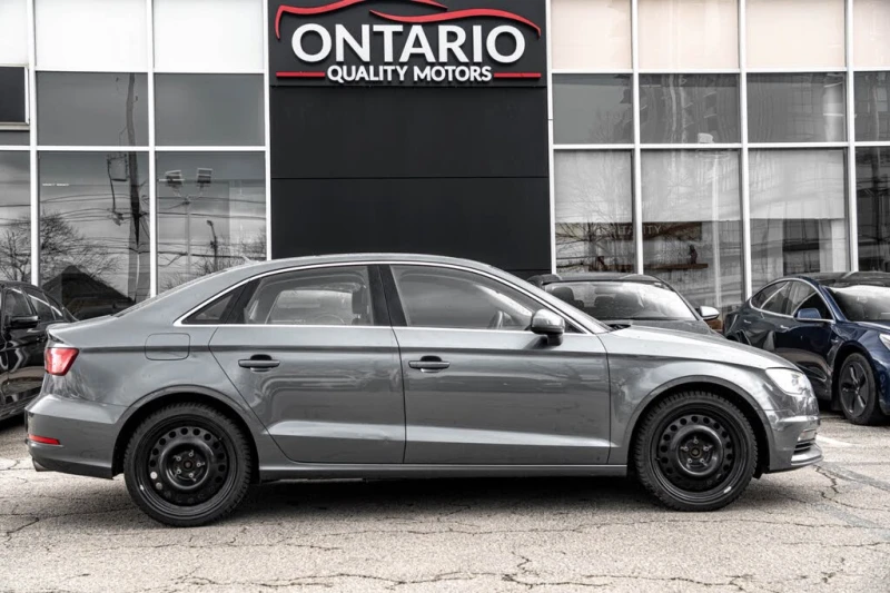 Audi S3 2.0T quattro Technik* АвтоКредит* (Цена до БГ) , снимка 2 - Автомобили и джипове - 53388464